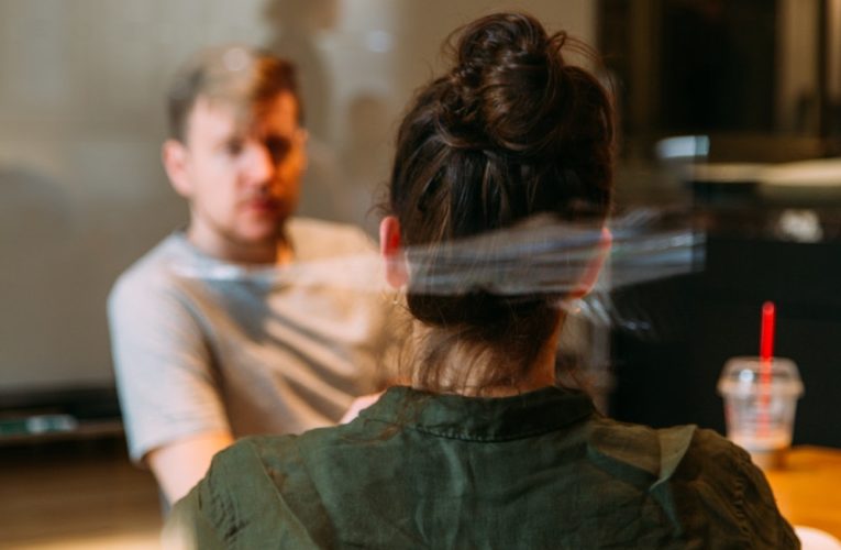 Lakewood: 3 WAYS TO TELL IF SOMEONE CARES FOR YOU